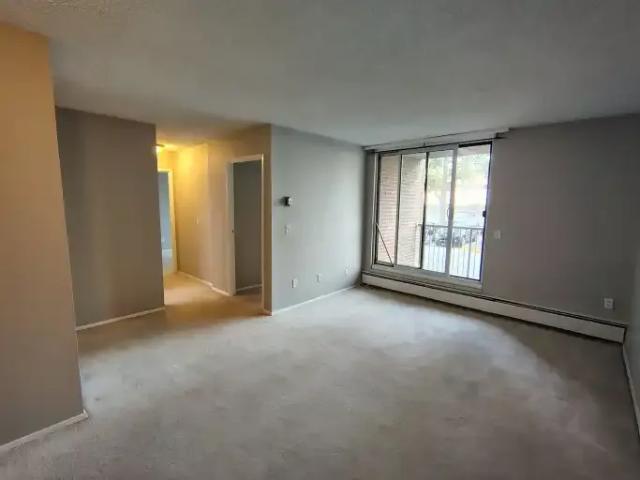 For Rent 2 Bedroom Condo Calgary AB DS105009092