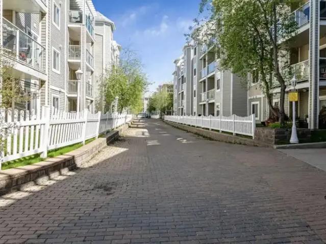 For Rent 2 Bedroom Condo Calgary AB DS105023276