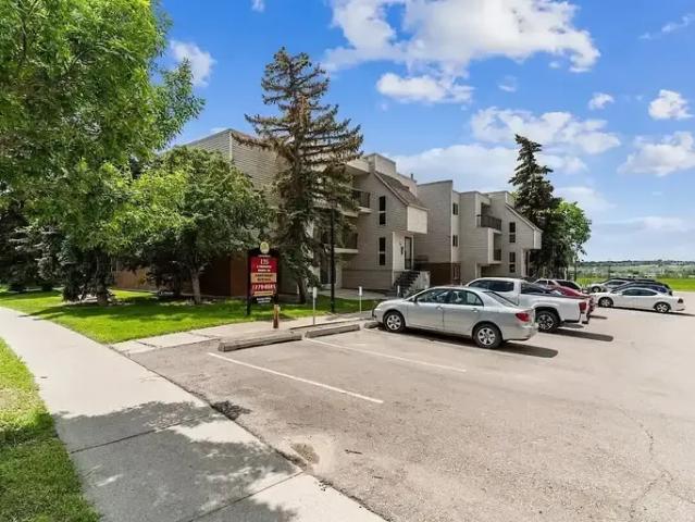 For Rent 2 Bedroom Condo Calgary AB DS96377227