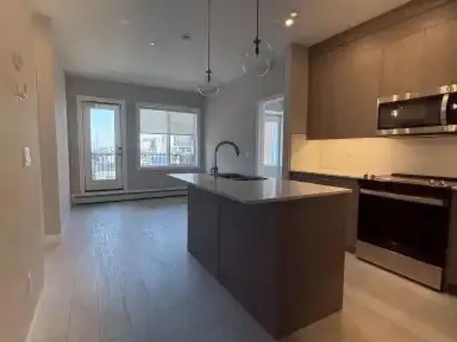 For Rent 2 Bedroom Condo Chestermere AB DS104434215