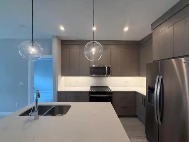 For Rent 2 Bedroom Condo Chestermere AB DS104181709