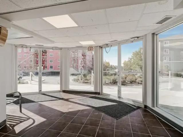 For Rent 2 Bedroom Condo Airdrie AB DS105071856