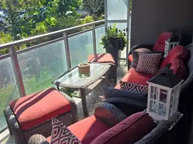 For Rent 2 Bedroom Condo Barrie ON DS103695098