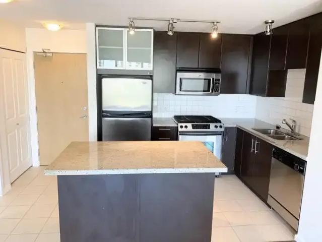 For Rent 2 Bedroom Condo Burnaby BC DS104864132