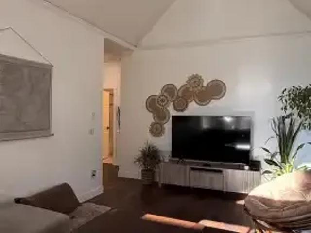 For Rent 2 Bedroom Condo Delta BC DS104470605