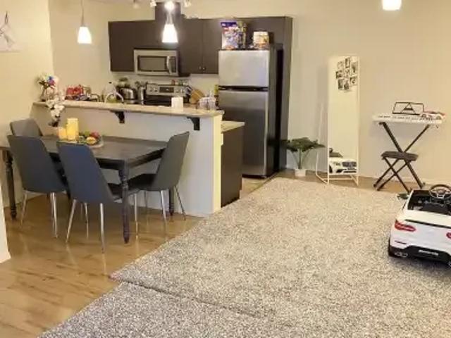 For Rent 2 Bedroom Condo Edmonton AB DS103579337