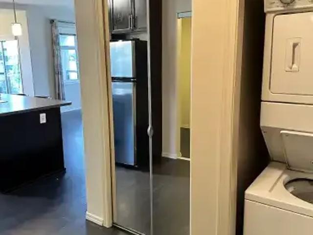 For Rent 2 Bedroom Condo Edmonton AB DS103301194