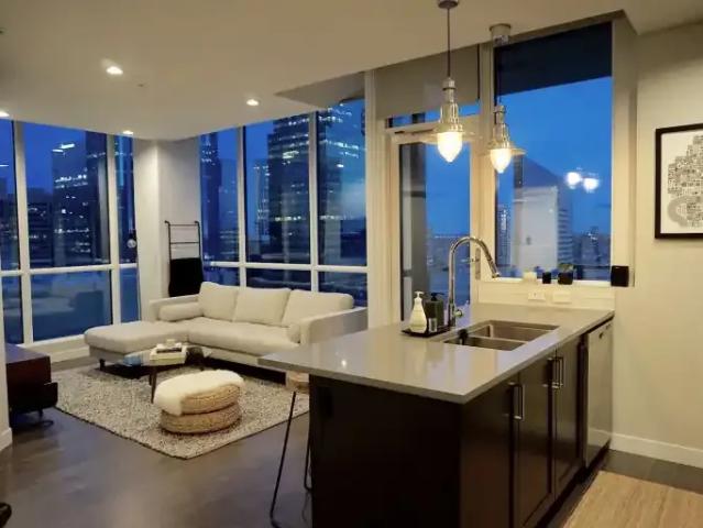 For Rent 2 Bedroom Condo Edmonton AB DS103390677