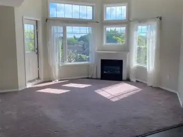 For Rent 2 Bedroom Condo Edmonton AB DS104470784