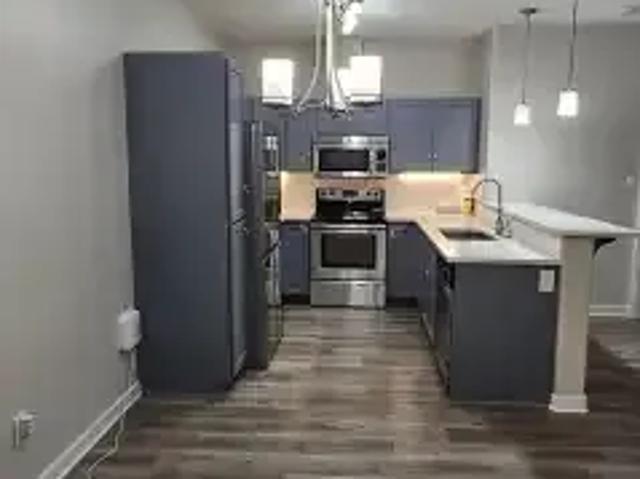 For Rent 2 Bedroom Condo Edmonton AB DS104863957