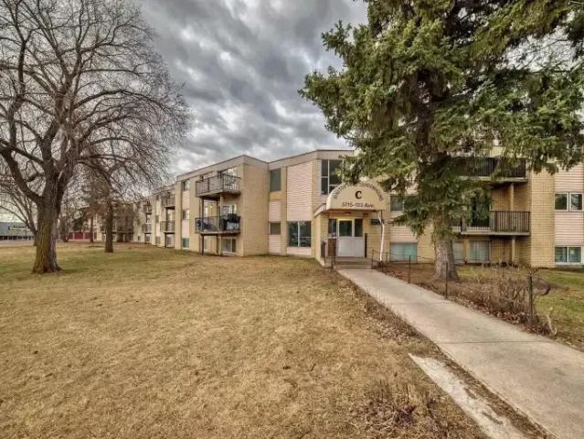For Rent 2 Bedroom Condo Edmonton AB DS104864371