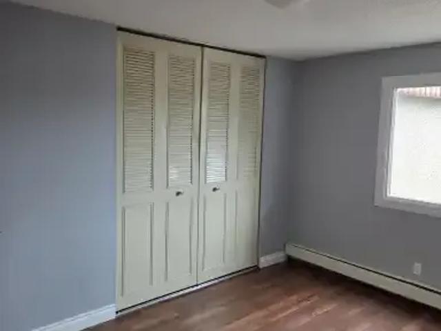 For Rent 2 Bedroom Condo Edmonton AB DS104182875