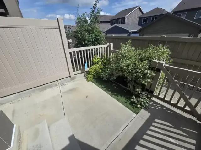 For Rent 2 Bedroom Condo Edmonton AB DS104224315