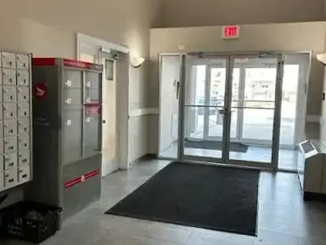 For Rent 2 Bedroom Condo Edmonton AB DS104224366