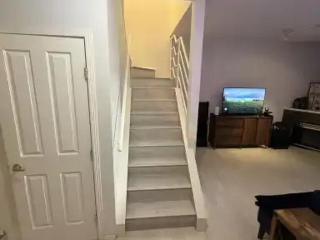 For Rent 2 Bedroom Condo Edmonton AB DS105047797