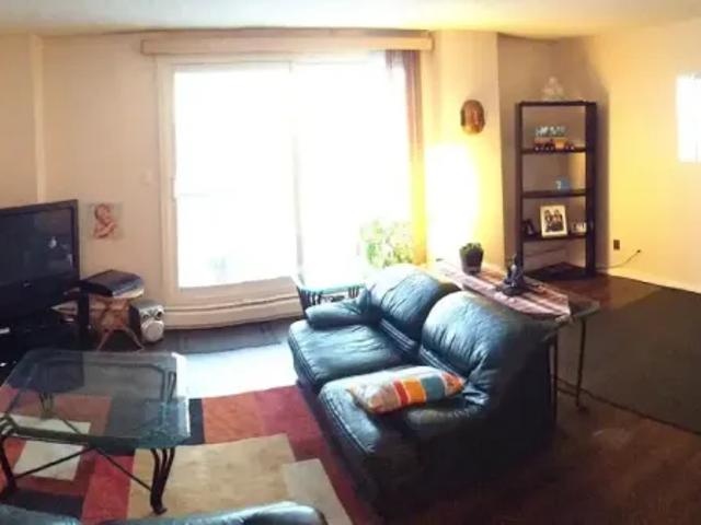 For Rent 2 Bedroom Condo Edmonton AB DS105071900