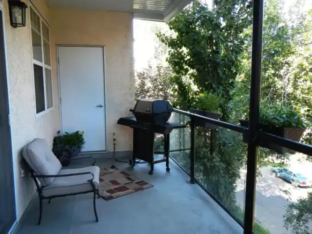 For Rent 2 Bedroom Condo Edmonton AB DS105150766
