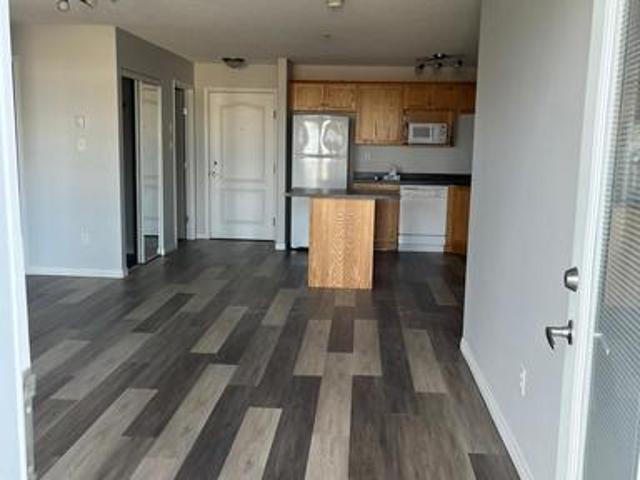 For Rent 2 Bedroom Condo Edmonton AB DS105197784