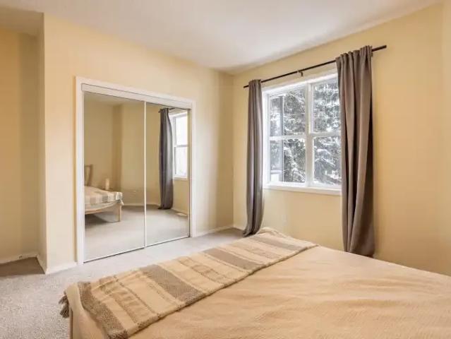 For Rent 2 Bedroom Condo Edmonton AB DS105234937