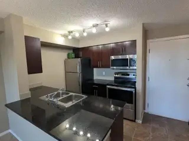 For Rent 2 Bedroom Condo Edmonton AB DS105269192