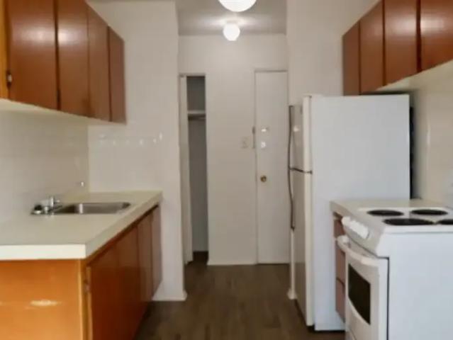 For Rent 2 Bedroom Condo Fort Saskatchewan AB DS104470602