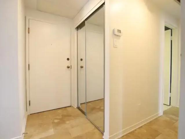 For Rent 2 Bedroom Condo Ottawa ON DS103958663