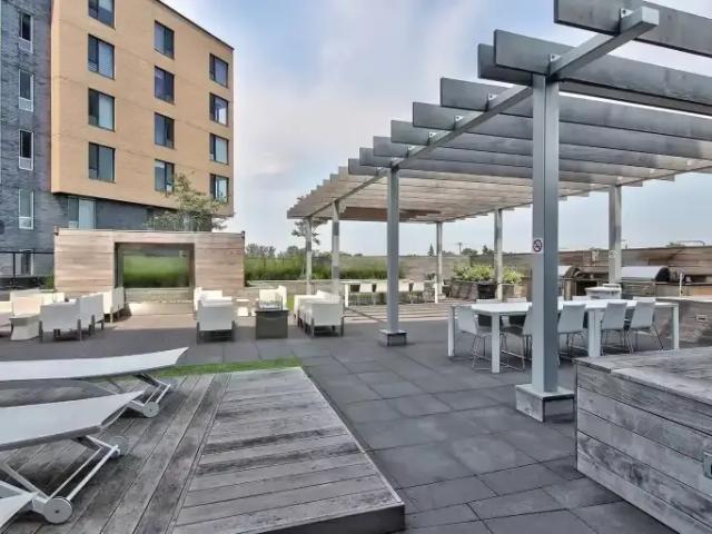 For Rent 2 Bedroom Condo Montreal QC DS104888630