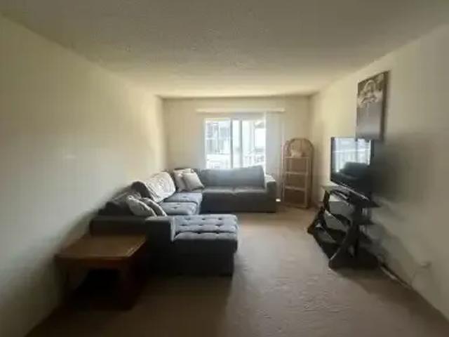 For Rent 2 Bedroom Condo Spruce Grove AB DS104106732