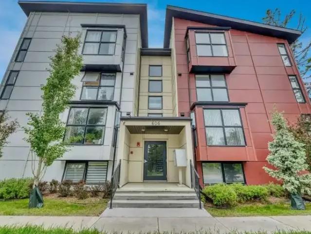 For Rent 2 Bedroom Condo Strathmore AB DS104181780