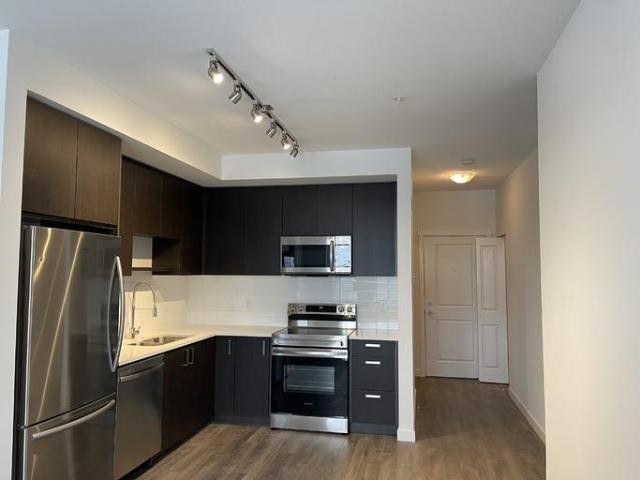 For Rent 2 Bedroom Condo Surrey BC DLS101789252