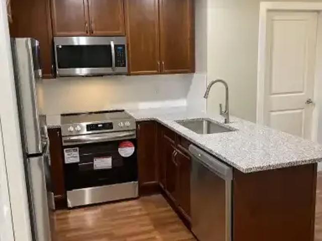 For Rent 2 Bedroom Condo Penticton BC DLS102434054