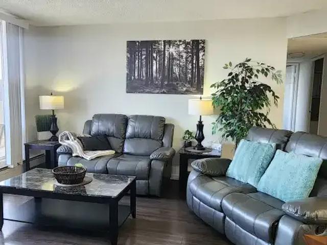 For Rent 2 Bedroom Condo Red Deer AB DS104180842
