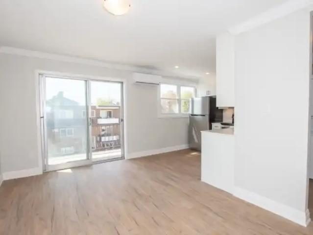 For Rent 2 Bedroom Condo Welland ON DLS102846440