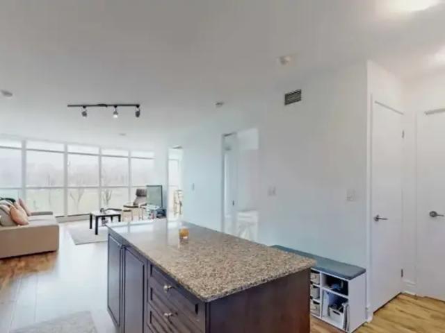 For Rent 2 Bedroom Condo Toronto ON DLS99596572