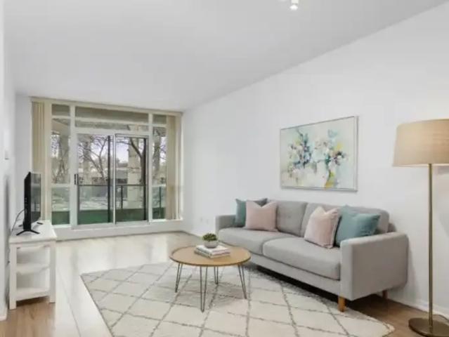 For Rent 2 Bedroom Condo Toronto ON DLS102847087