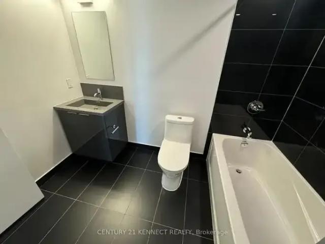 For Rent 2 Bedroom Condo Toronto ON DS103920499