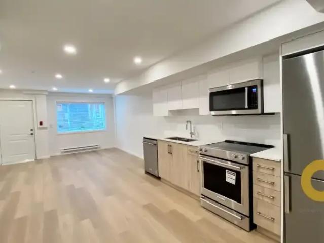 For Rent 2 Bedroom Condo Vancouver BC DLS100211885