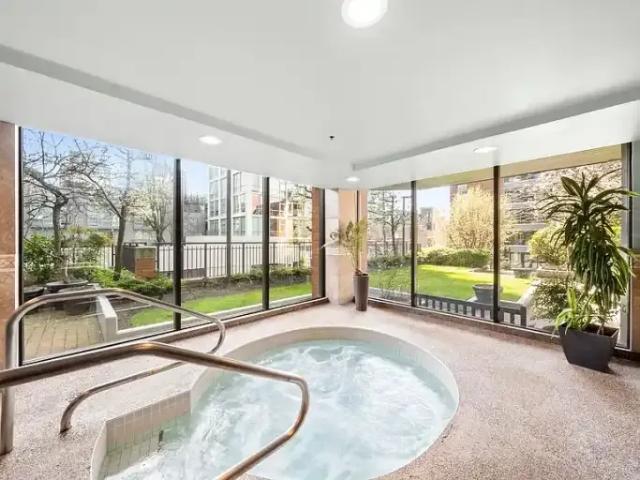 For Rent 2 Bedroom Condo Vancouver BC DS103151713
