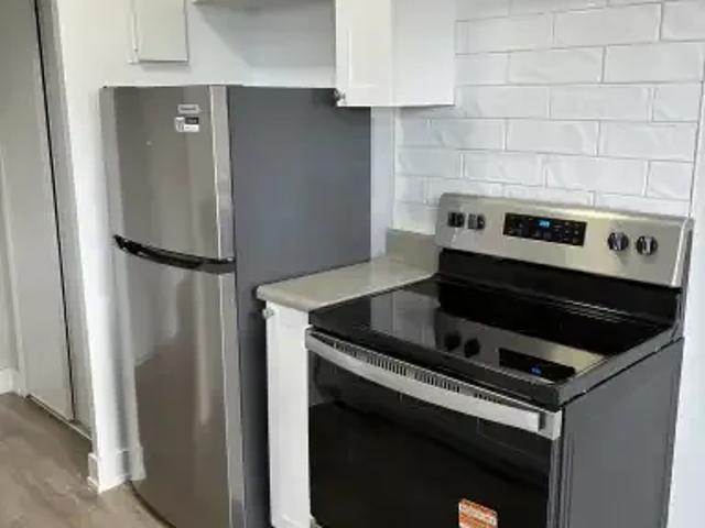 For Rent 2 Bedroom Apartment Mississauga ON DS101948164