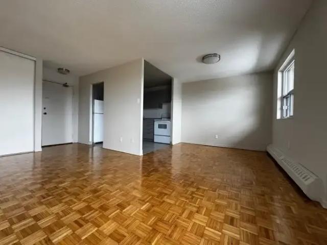 For Rent 2 Bedroom Apartment Mississauga ON DS103694914