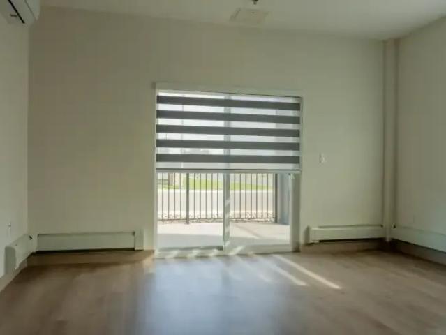 For Rent 2 Bedroom Apartment Moose Jaw SK DS100563448