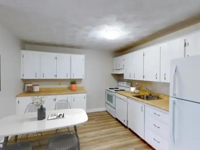 For Rent 2 Bedroom Apartment Moncton NB DS101877458