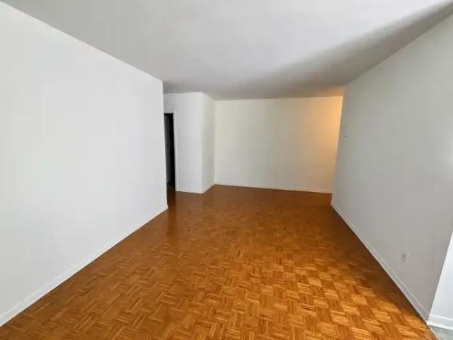 For Rent 2 Bedroom Apartment Montreal QC DS104106576