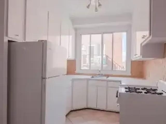 For Rent 2 Bedroom Apartment Montreal QC DS104887679