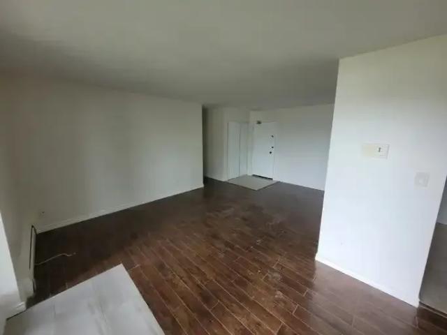 For Rent 2 Bedroom Apartment Niagara Falls ON DLS102551534