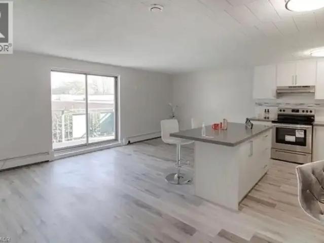 For Rent 2 Bedroom Apartment Niagara Falls ON DS99506144