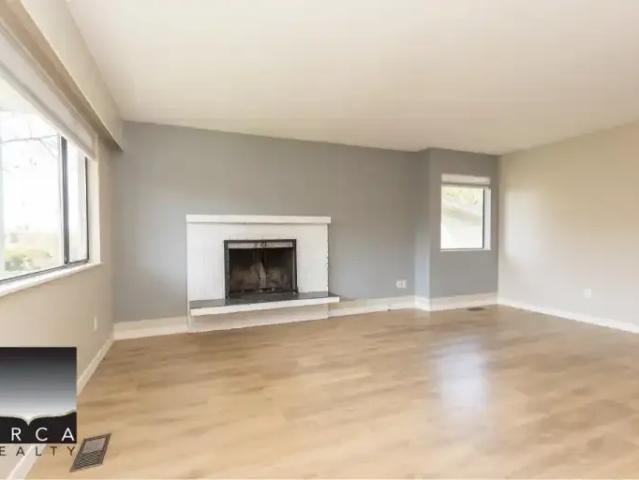 For Rent 2 Bedroom Apartment North Vancouver BC DLS102915095