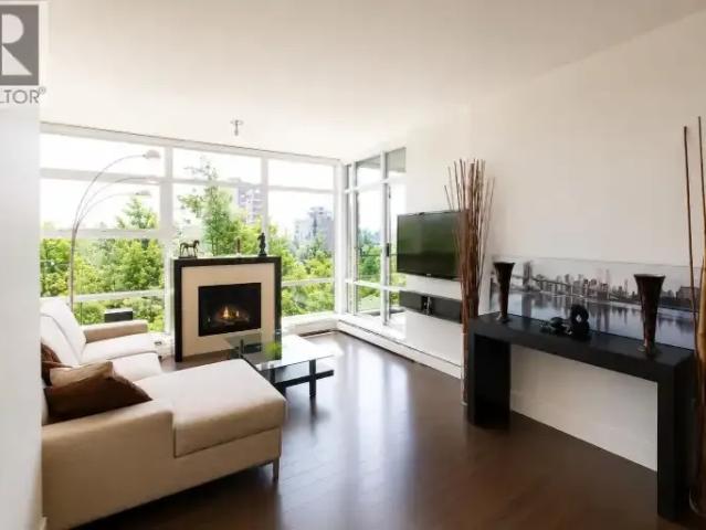 For Rent 2 Bedroom Apartment North Vancouver BC DS105004790