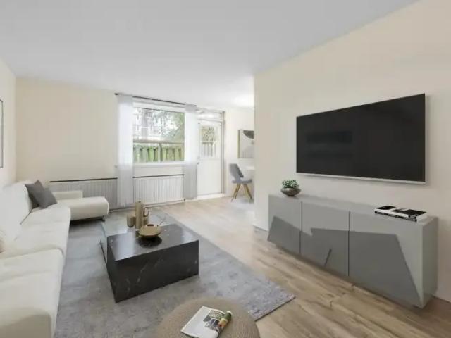For Rent 2 Bedroom Apartment North York ON DS99719158