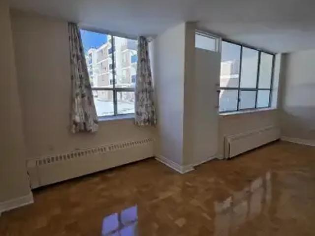 For Rent 2 Bedroom Apartment North York ON DS101789941